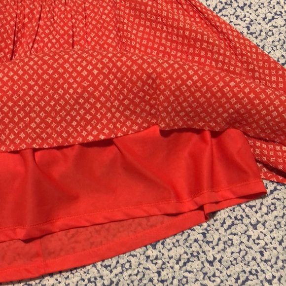 Old Navy Coral and White Patterned Mini Skirt Size:S - Picture 4 of 4